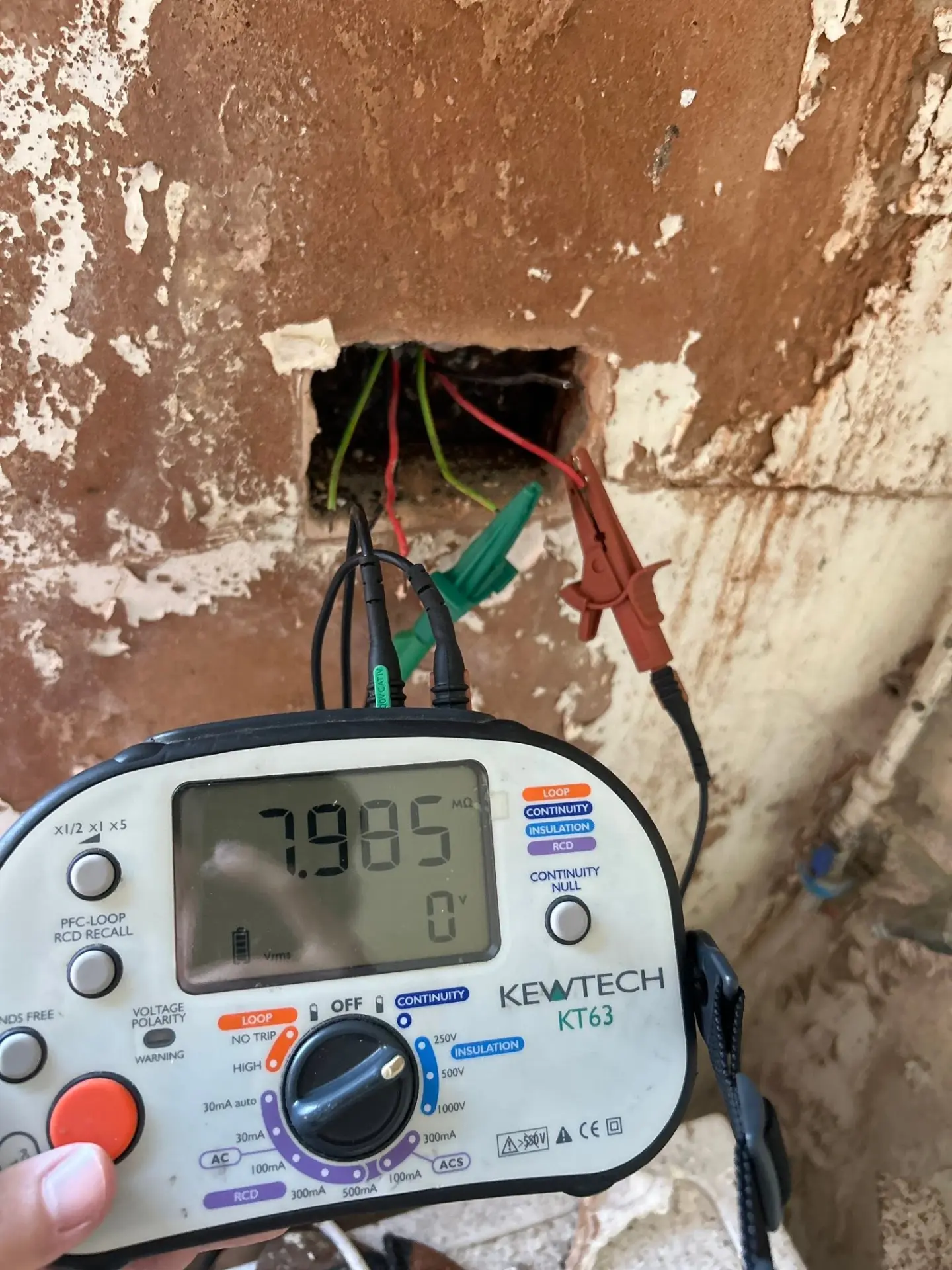 Insulation resistance testing being carried out on a wiring installation with a multifunction electrical tester
